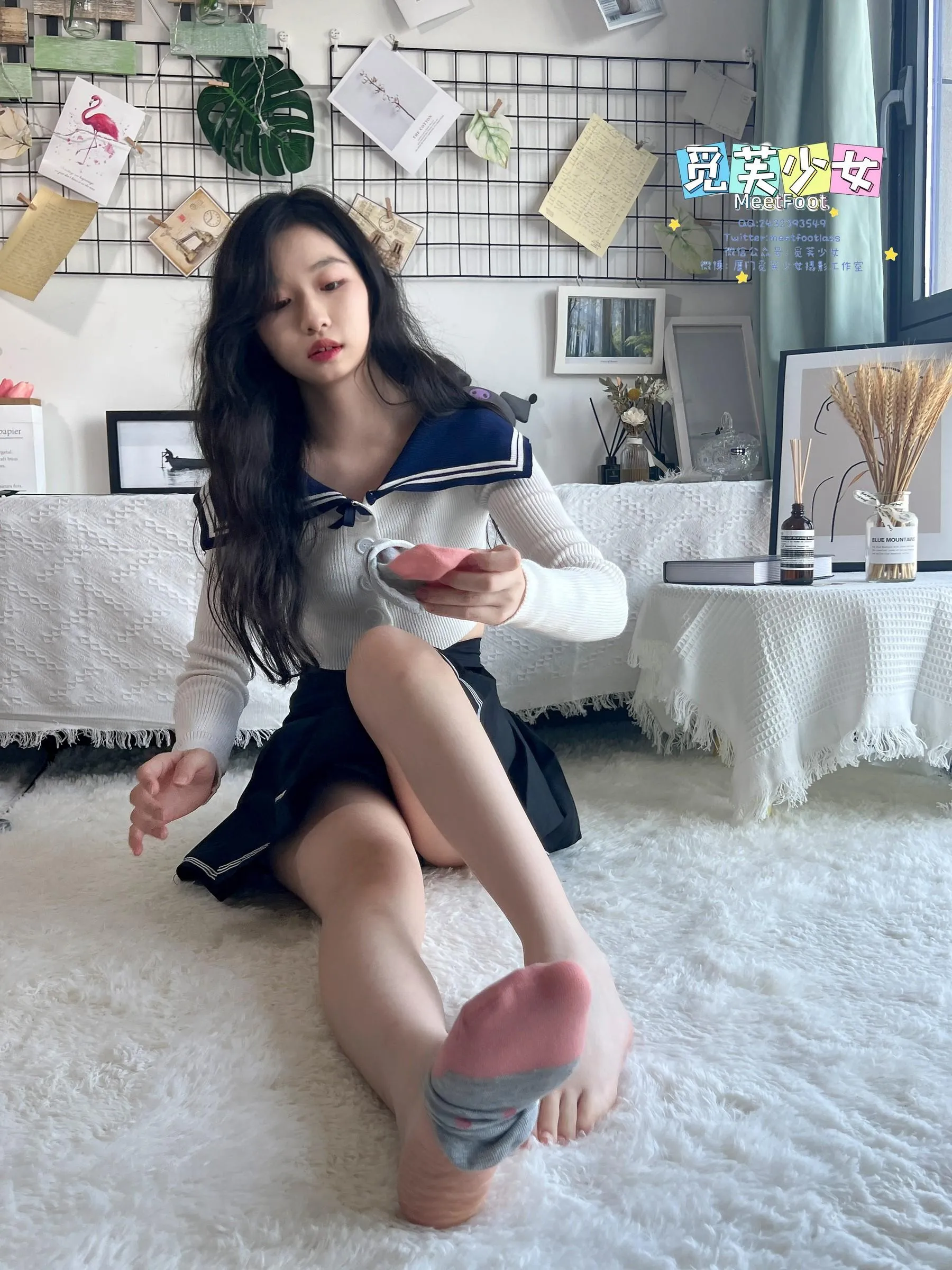 [觅芙少女]NO.018 JK短裙美少女-1 [105P]插图1